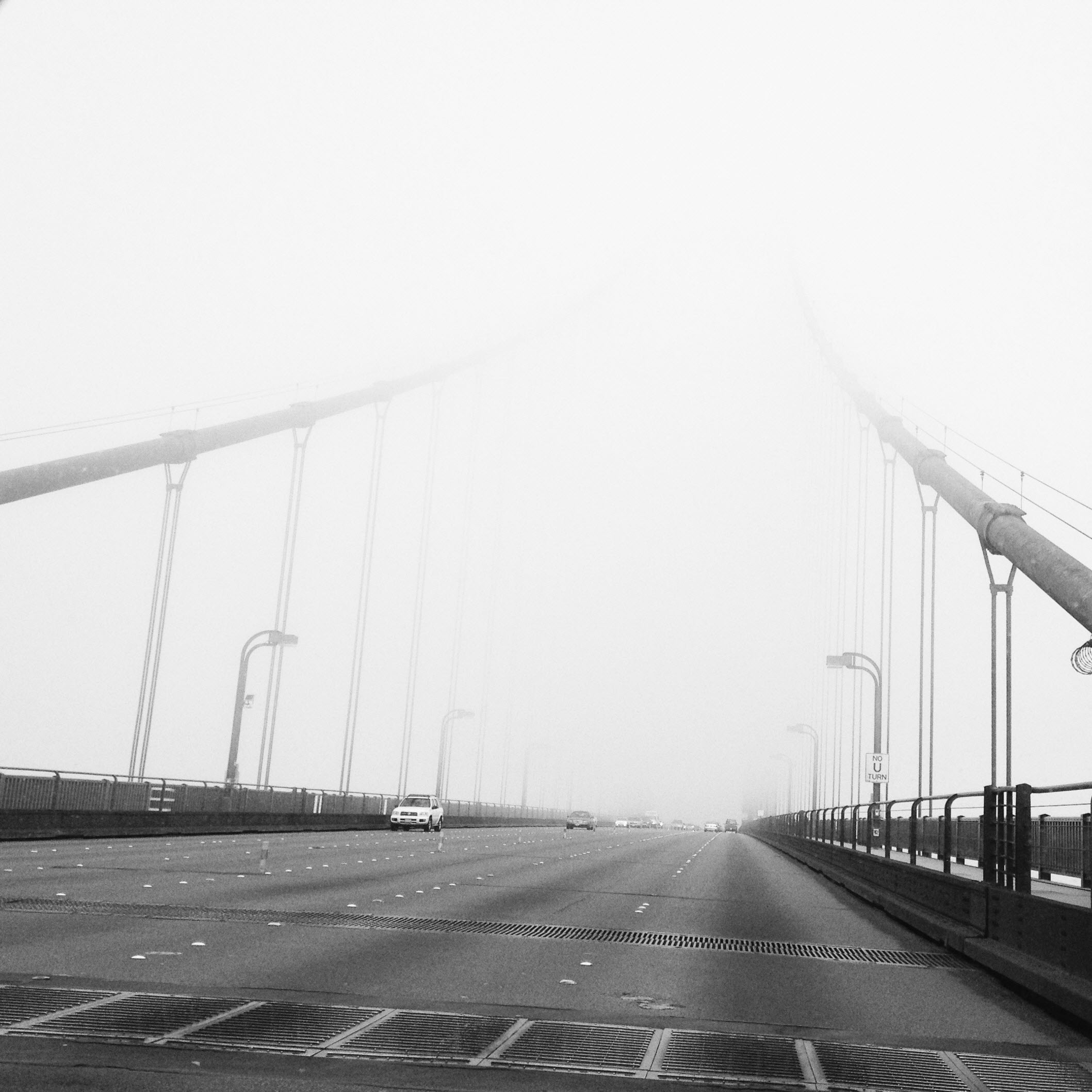 Golden-Gate-Bridge-Fog